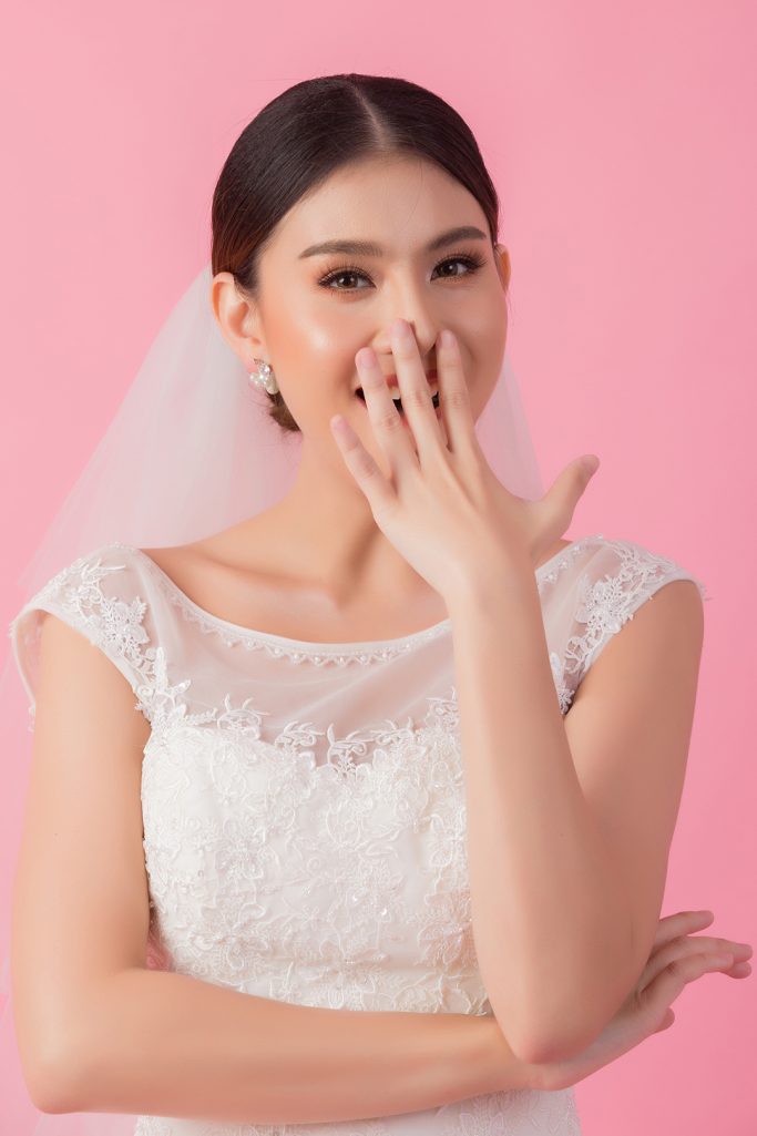 Krabi Makeup artist, Phuket Makeup artist, Khaolak makeup artist, ช่างแต่งหน้ากระบี่, ช่างแต่งหน้าภูเก็ต, ช่างแต่งหน้าพังงา, ช่างแต่งหน้าตรัง, ช่างแต่งหน้าหาดใหญ่