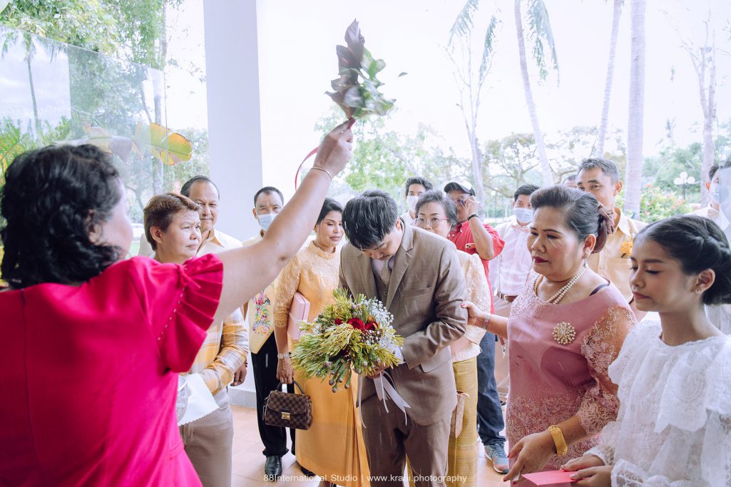 nakhonsithammarat photographer, nakhonsithammarat photography, งานแต่งงานที่โรงแรมกระบี่มาริไทม์ ปาร์ค แอนด์ รีสอร์ท, ช่างกล้องพังงา, ช่างภาพกระบี่, ช่างภาพขนอม, ช่างภาพงานแต่ง กระบี่, ช่างภาพงานแต่ง เขาหลัก พังงา, ช่างภาพงานแต่งขนอม, ช่างภาพงานแต่งงานตรัง, ช่างภาพงานแต่งงานพังงา, ช่างภาพงานแต่งงานหาดใหญ่, ช่างภาพงานแต่งงานเขาหลัก, ช่างภาพงานแต่งงานในกระบี่, ช่างภาพงานแต่งงานในจังหวัดตรัง, ช่างภาพงานแต่งงานในหาดใหญ่, ช่างภาพงานแต่งในพังงา, ช่างภาพจังหวัดพังงา, ช่างภาพตรัง, ช่างภาพถ่ายงานแต่งงาน กระบี่, ช่างภาพถ่ายงานแต่งงานภูเก็ต, ช่างภาพถ่ายงานแต่งโรงแรมทวินโลตัส, ช่างภาพนครศรีธรรมราช, ช่างภาพพังงา, ช่างภาพพัทลุง, ช่างภาพภูเก็ต, ช่างภาพสุราษ, ช่างภาพสุราษฎร์ธานี, ช่างภาพหาดใหญ่, ช่างภาพเขาหลัก, ตากล้อง พังงา, หาช่างภาพงานแต่ง กระบี่, หาช่างภาพงานแต่งงาน จังหวัด ตรัง, หาช่างภาพงานแต่งงาน นครศรีธรรมราช, หาช่างภาพงานแต่งงาน หาดใหญ่, หาช่างภาพงานแต่งงานกระบี่, หาช่างภาพงานแต่งงานตรัง, หาช่างภาพงานแต่งงานภูเก็ต, หาช่างภาพงานแต่งงานหาดใหญ่, หาช่างภาพถ่ายงานแต่งงาน จังหวัด ภูเก็ต, หาช่างภาพในกระบี่, โรงแรมกระบี่มาริไทม์ ปาร์ค แอนด์ รีสอร์ท