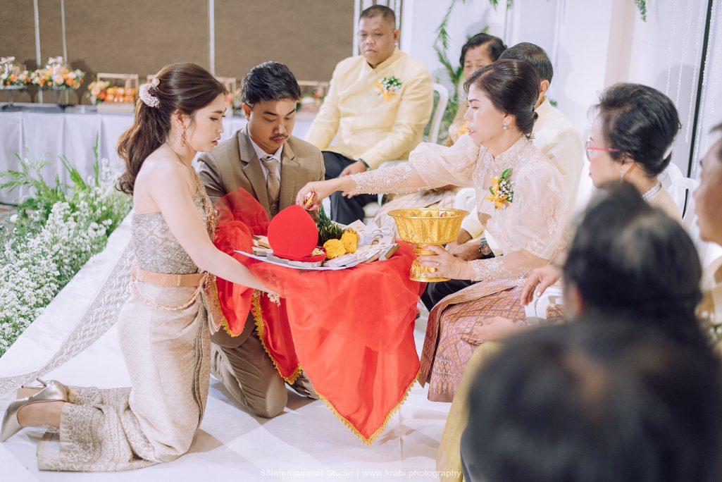 nakhonsithammarat photographer, nakhonsithammarat photography, งานแต่งงานที่โรงแรมกระบี่มาริไทม์ ปาร์ค แอนด์ รีสอร์ท, ช่างกล้องพังงา, ช่างภาพกระบี่, ช่างภาพขนอม, ช่างภาพงานแต่ง กระบี่, ช่างภาพงานแต่ง เขาหลัก พังงา, ช่างภาพงานแต่งขนอม, ช่างภาพงานแต่งงานตรัง, ช่างภาพงานแต่งงานพังงา, ช่างภาพงานแต่งงานหาดใหญ่, ช่างภาพงานแต่งงานเขาหลัก, ช่างภาพงานแต่งงานในกระบี่, ช่างภาพงานแต่งงานในจังหวัดตรัง, ช่างภาพงานแต่งงานในหาดใหญ่, ช่างภาพงานแต่งในพังงา, ช่างภาพจังหวัดพังงา, ช่างภาพตรัง, ช่างภาพถ่ายงานแต่งงาน กระบี่, ช่างภาพถ่ายงานแต่งงานภูเก็ต, ช่างภาพถ่ายงานแต่งโรงแรมทวินโลตัส, ช่างภาพนครศรีธรรมราช, ช่างภาพพังงา, ช่างภาพพัทลุง, ช่างภาพภูเก็ต, ช่างภาพสุราษ, ช่างภาพสุราษฎร์ธานี, ช่างภาพหาดใหญ่, ช่างภาพเขาหลัก, ตากล้อง พังงา, หาช่างภาพงานแต่ง กระบี่, หาช่างภาพงานแต่งงาน จังหวัด ตรัง, หาช่างภาพงานแต่งงาน นครศรีธรรมราช, หาช่างภาพงานแต่งงาน หาดใหญ่, หาช่างภาพงานแต่งงานกระบี่, หาช่างภาพงานแต่งงานตรัง, หาช่างภาพงานแต่งงานภูเก็ต, หาช่างภาพงานแต่งงานหาดใหญ่, หาช่างภาพถ่ายงานแต่งงาน จังหวัด ภูเก็ต, หาช่างภาพในกระบี่, โรงแรมกระบี่มาริไทม์ ปาร์ค แอนด์ รีสอร์ท