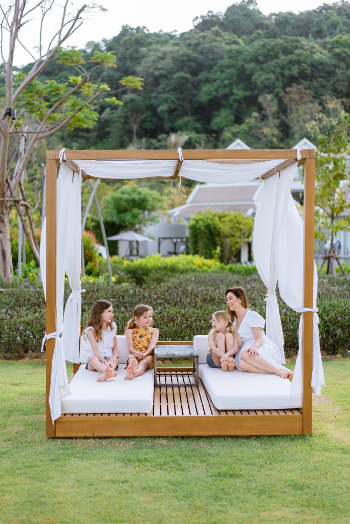 Banyantree Krabi, Family photo shoot, Family photographer, Krabi family photographer, Krabi photographer, Krabi photography, Krabi vacation photographer, Krabi wedding photographer, ช่างภาพกระบี่, ช่างภาพราคาถูก กระบี่, ถ่ายภาพครอบครัวกระบี่, ถ่ายรูปครอบครัวกระบี่, บันยันทรีกระบี่, หาช่างภาพ ถ่ายภาพส่วนตัวในจังหวัดกระบี่, หาช่างภาพกระบี่ ถ่ายภาพครอบครัว, หาช่างภาพถ่ายภาพครอบครัวริมทะเล กระบี่, หาช่างภาพในจังหวัดกระบี่, โรงแรมบันยันทรี กระบี่