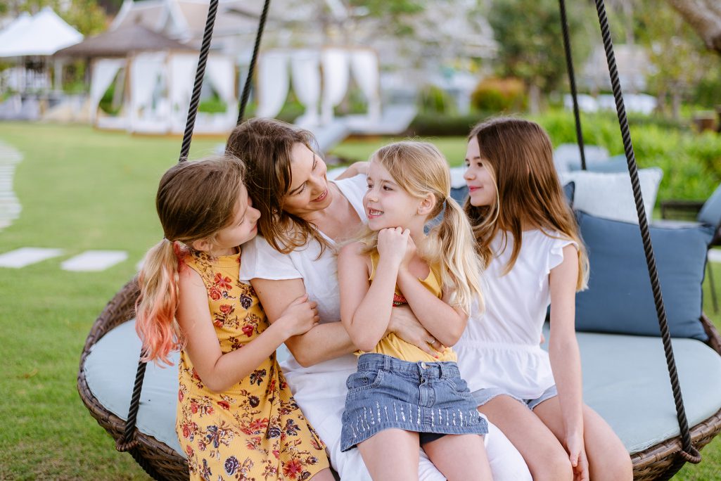 Banyantree Krabi, Family photo shoot, Family photographer, Krabi family photographer, Krabi photographer, Krabi photography, Krabi vacation photographer, Krabi wedding photographer, ช่างภาพกระบี่, ช่างภาพราคาถูก กระบี่, ถ่ายภาพครอบครัวกระบี่, ถ่ายรูปครอบครัวกระบี่, บันยันทรีกระบี่, หาช่างภาพ ถ่ายภาพส่วนตัวในจังหวัดกระบี่, หาช่างภาพกระบี่ ถ่ายภาพครอบครัว, หาช่างภาพถ่ายภาพครอบครัวริมทะเล กระบี่, หาช่างภาพในจังหวัดกระบี่, โรงแรมบันยันทรี กระบี่