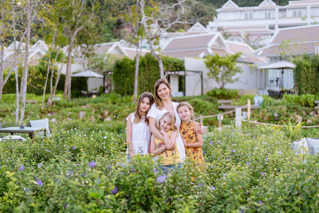 Banyantree Krabi, Family photo shoot, Family photographer, Krabi family photographer, Krabi photographer, Krabi photography, Krabi vacation photographer, Krabi wedding photographer, ช่างภาพกระบี่, ช่างภาพราคาถูก กระบี่, ถ่ายภาพครอบครัวกระบี่, ถ่ายรูปครอบครัวกระบี่, บันยันทรีกระบี่, หาช่างภาพ ถ่ายภาพส่วนตัวในจังหวัดกระบี่, หาช่างภาพกระบี่ ถ่ายภาพครอบครัว, หาช่างภาพถ่ายภาพครอบครัวริมทะเล กระบี่, หาช่างภาพในจังหวัดกระบี่, โรงแรมบันยันทรี กระบี่