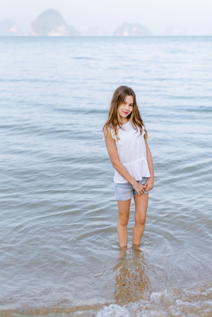 Banyantree Krabi, Family photo shoot, Family photographer, Krabi family photographer, Krabi photographer, Krabi photography, Krabi vacation photographer, Krabi wedding photographer, ช่างภาพกระบี่, ช่างภาพราคาถูก กระบี่, ถ่ายภาพครอบครัวกระบี่, ถ่ายรูปครอบครัวกระบี่, บันยันทรีกระบี่, หาช่างภาพ ถ่ายภาพส่วนตัวในจังหวัดกระบี่, หาช่างภาพกระบี่ ถ่ายภาพครอบครัว, หาช่างภาพถ่ายภาพครอบครัวริมทะเล กระบี่, หาช่างภาพในจังหวัดกระบี่, โรงแรมบันยันทรี กระบี่