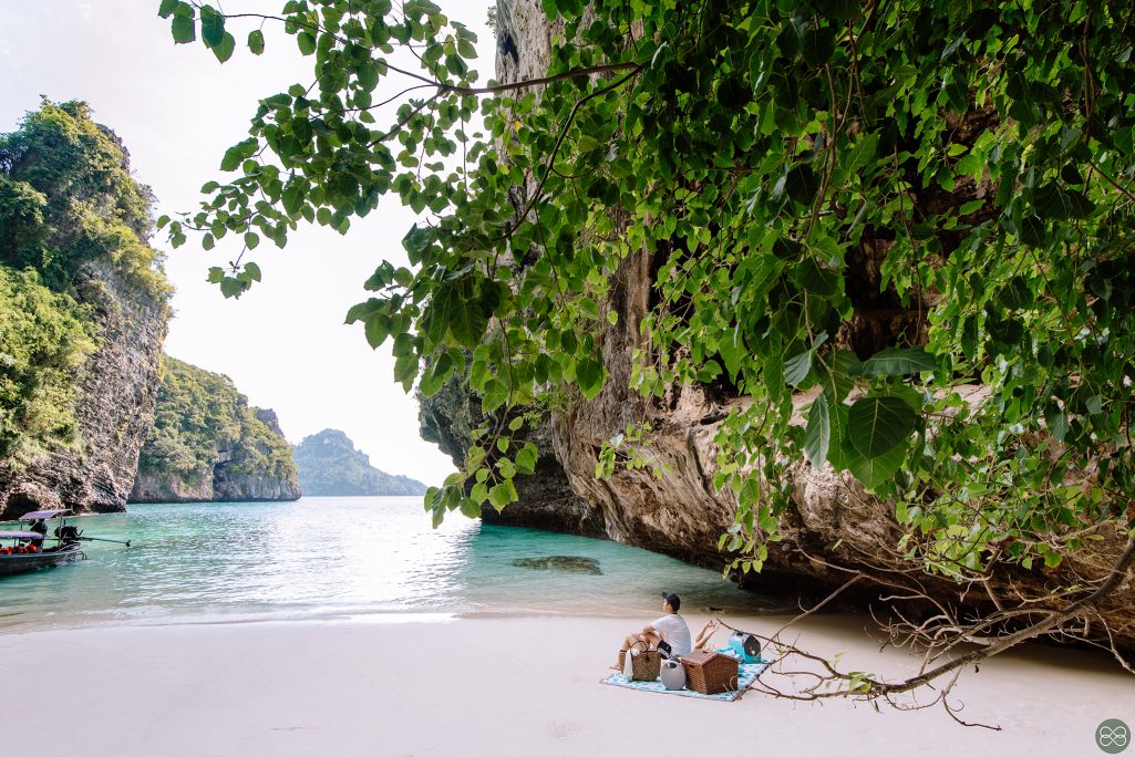 Blue voyage krabi, Blue Voyage กระบี่, ช่างภาพถ่ายภาพบนเรือ, หาช่างภาพถ่ายภาพบนเรือ กระบี่, ช่างภาพ ถ่ายภาพทริปเที่ยวเกาะ กระบี่, ช่างภาพกระบี่, ช่างภาพเรือยอร์ช กระบี่, หาช่างภาพถ่ายภาพทริปเที่ยวเกาะกระบี่, Yacht photographer krabi, Krabi Yacht photographer, Yacht trip, ล่องเรือใบกระบี่, ทริปล่องเรือกระบี่, Luxury yacht krabi, เหมาลำเรือใบทริปส่วนตัวกระบี่, หาเรือใบเช่าเหมาลำทริปส่วนตัวกระบี่