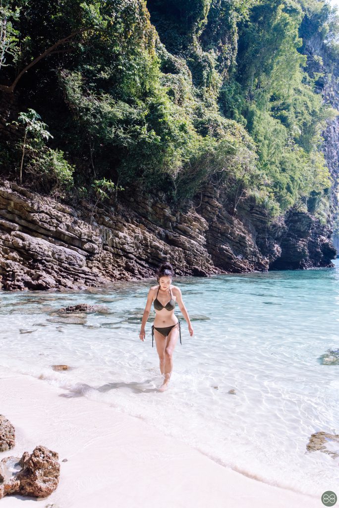 Blue voyage krabi, Blue Voyage กระบี่, ช่างภาพถ่ายภาพบนเรือ, หาช่างภาพถ่ายภาพบนเรือ กระบี่, ช่างภาพ ถ่ายภาพทริปเที่ยวเกาะ กระบี่, ช่างภาพกระบี่, ช่างภาพเรือยอร์ช กระบี่, หาช่างภาพถ่ายภาพทริปเที่ยวเกาะกระบี่, Yacht photographer krabi, Krabi Yacht photographer, Yacht trip, ล่องเรือใบกระบี่, ทริปล่องเรือกระบี่, Luxury yacht krabi, เหมาลำเรือใบทริปส่วนตัวกระบี่, หาเรือใบเช่าเหมาลำทริปส่วนตัวกระบี่