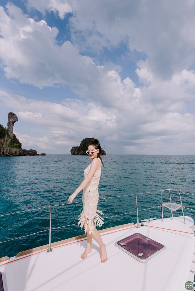 Blue voyage krabi, Blue Voyage กระบี่, ช่างภาพถ่ายภาพบนเรือ, หาช่างภาพถ่ายภาพบนเรือ กระบี่, ช่างภาพ ถ่ายภาพทริปเที่ยวเกาะ กระบี่, ช่างภาพกระบี่, ช่างภาพเรือยอร์ช กระบี่, หาช่างภาพถ่ายภาพทริปเที่ยวเกาะกระบี่, Yacht photographer krabi, Krabi Yacht photographer, Yacht trip, ล่องเรือใบกระบี่, ทริปล่องเรือกระบี่, Luxury yacht krabi, เหมาลำเรือใบทริปส่วนตัวกระบี่, หาเรือใบเช่าเหมาลำทริปส่วนตัวกระบี่