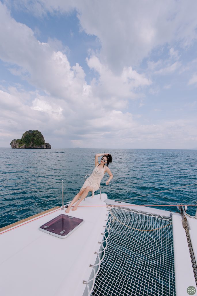 Blue voyage krabi, Blue Voyage กระบี่, ช่างภาพถ่ายภาพบนเรือ, หาช่างภาพถ่ายภาพบนเรือ กระบี่, ช่างภาพ ถ่ายภาพทริปเที่ยวเกาะ กระบี่, ช่างภาพกระบี่, ช่างภาพเรือยอร์ช กระบี่, หาช่างภาพถ่ายภาพทริปเที่ยวเกาะกระบี่, Yacht photographer krabi, Krabi Yacht photographer, Yacht trip, ล่องเรือใบกระบี่, ทริปล่องเรือกระบี่, Luxury yacht krabi, เหมาลำเรือใบทริปส่วนตัวกระบี่, หาเรือใบเช่าเหมาลำทริปส่วนตัวกระบี่