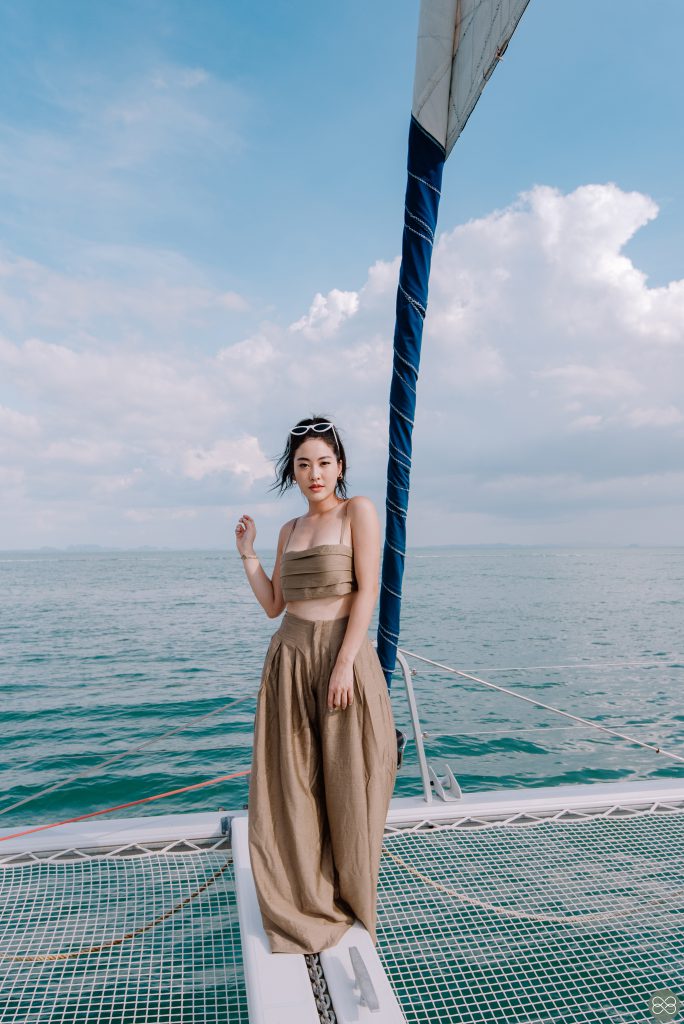 Blue voyage krabi, Blue Voyage กระบี่, ช่างภาพถ่ายภาพบนเรือ, หาช่างภาพถ่ายภาพบนเรือ กระบี่, ช่างภาพ ถ่ายภาพทริปเที่ยวเกาะ กระบี่, ช่างภาพกระบี่, ช่างภาพเรือยอร์ช กระบี่, หาช่างภาพถ่ายภาพทริปเที่ยวเกาะกระบี่, Yacht photographer krabi, Krabi Yacht photographer, Yacht trip, ล่องเรือใบกระบี่, ทริปล่องเรือกระบี่, Luxury yacht krabi, เหมาลำเรือใบทริปส่วนตัวกระบี่, หาเรือใบเช่าเหมาลำทริปส่วนตัวกระบี่