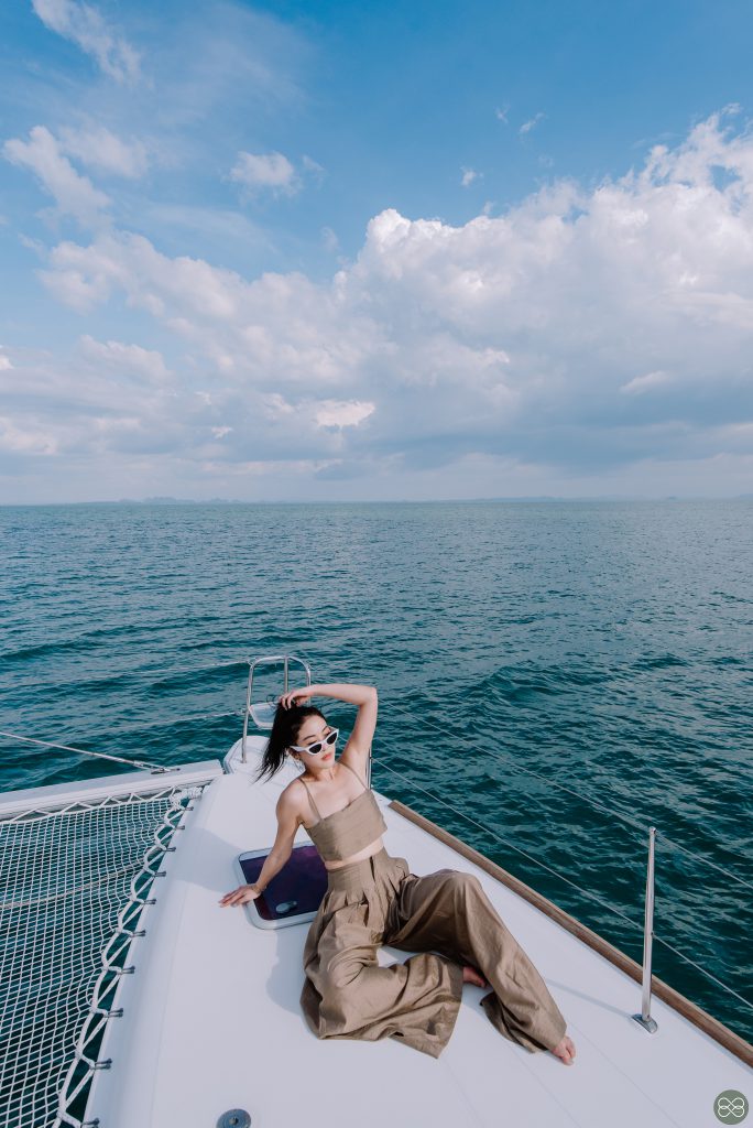 Blue voyage krabi, Blue Voyage กระบี่, ช่างภาพถ่ายภาพบนเรือ, หาช่างภาพถ่ายภาพบนเรือ กระบี่, ช่างภาพ ถ่ายภาพทริปเที่ยวเกาะ กระบี่, ช่างภาพกระบี่, ช่างภาพเรือยอร์ช กระบี่, หาช่างภาพถ่ายภาพทริปเที่ยวเกาะกระบี่, Yacht photographer krabi, Krabi Yacht photographer, Yacht trip, ล่องเรือใบกระบี่, ทริปล่องเรือกระบี่, Luxury yacht krabi, เหมาลำเรือใบทริปส่วนตัวกระบี่, หาเรือใบเช่าเหมาลำทริปส่วนตัวกระบี่