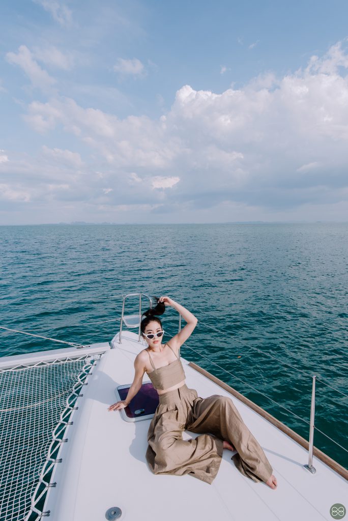 Blue voyage krabi, Blue Voyage กระบี่, ช่างภาพถ่ายภาพบนเรือ, หาช่างภาพถ่ายภาพบนเรือ กระบี่, ช่างภาพ ถ่ายภาพทริปเที่ยวเกาะ กระบี่, ช่างภาพกระบี่, ช่างภาพเรือยอร์ช กระบี่, หาช่างภาพถ่ายภาพทริปเที่ยวเกาะกระบี่, Yacht photographer krabi, Krabi Yacht photographer, Yacht trip, ล่องเรือใบกระบี่, ทริปล่องเรือกระบี่, Luxury yacht krabi, เหมาลำเรือใบทริปส่วนตัวกระบี่, หาเรือใบเช่าเหมาลำทริปส่วนตัวกระบี่