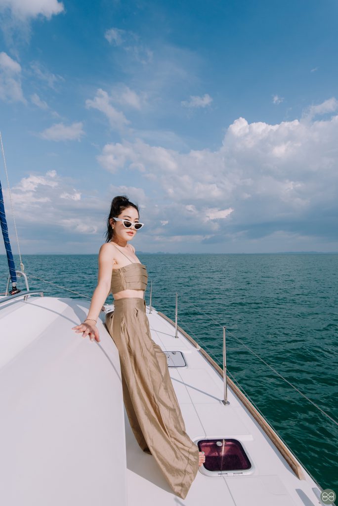 Blue voyage krabi, Blue Voyage กระบี่, ช่างภาพถ่ายภาพบนเรือ, หาช่างภาพถ่ายภาพบนเรือ กระบี่, ช่างภาพ ถ่ายภาพทริปเที่ยวเกาะ กระบี่, ช่างภาพกระบี่, ช่างภาพเรือยอร์ช กระบี่, หาช่างภาพถ่ายภาพทริปเที่ยวเกาะกระบี่, Yacht photographer krabi, Krabi Yacht photographer, Yacht trip, ล่องเรือใบกระบี่, ทริปล่องเรือกระบี่, Luxury yacht krabi, เหมาลำเรือใบทริปส่วนตัวกระบี่, หาเรือใบเช่าเหมาลำทริปส่วนตัวกระบี่