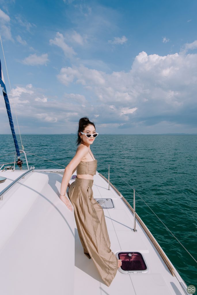 Blue voyage krabi, Blue Voyage กระบี่, ช่างภาพถ่ายภาพบนเรือ, หาช่างภาพถ่ายภาพบนเรือ กระบี่, ช่างภาพ ถ่ายภาพทริปเที่ยวเกาะ กระบี่, ช่างภาพกระบี่, ช่างภาพเรือยอร์ช กระบี่, หาช่างภาพถ่ายภาพทริปเที่ยวเกาะกระบี่, Yacht photographer krabi, Krabi Yacht photographer, Yacht trip, ล่องเรือใบกระบี่, ทริปล่องเรือกระบี่, Luxury yacht krabi, เหมาลำเรือใบทริปส่วนตัวกระบี่, หาเรือใบเช่าเหมาลำทริปส่วนตัวกระบี่