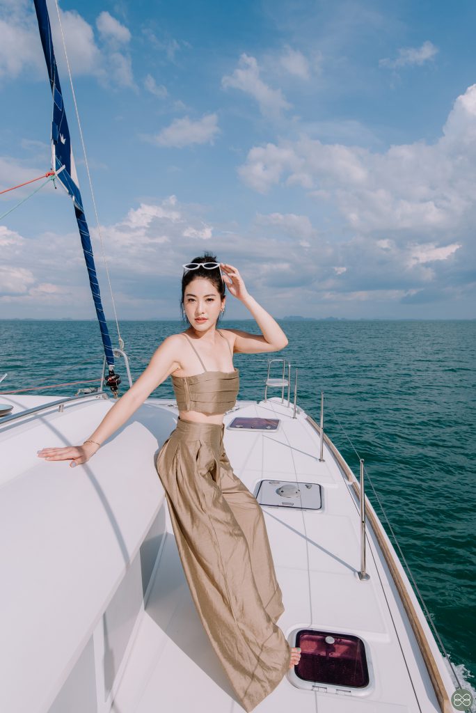 Blue voyage krabi, Blue Voyage กระบี่, ช่างภาพถ่ายภาพบนเรือ, หาช่างภาพถ่ายภาพบนเรือ กระบี่, ช่างภาพ ถ่ายภาพทริปเที่ยวเกาะ กระบี่, ช่างภาพกระบี่, ช่างภาพเรือยอร์ช กระบี่, หาช่างภาพถ่ายภาพทริปเที่ยวเกาะกระบี่, Yacht photographer krabi, Krabi Yacht photographer, Yacht trip, ล่องเรือใบกระบี่, ทริปล่องเรือกระบี่, Luxury yacht krabi, เหมาลำเรือใบทริปส่วนตัวกระบี่, หาเรือใบเช่าเหมาลำทริปส่วนตัวกระบี่