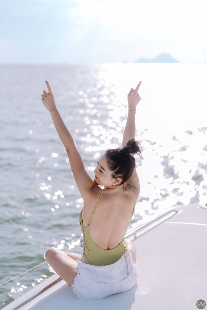 Blue voyage krabi, Blue Voyage กระบี่, ช่างภาพถ่ายภาพบนเรือ, หาช่างภาพถ่ายภาพบนเรือ กระบี่, ช่างภาพ ถ่ายภาพทริปเที่ยวเกาะ กระบี่, ช่างภาพกระบี่, ช่างภาพเรือยอร์ช กระบี่, หาช่างภาพถ่ายภาพทริปเที่ยวเกาะกระบี่, Yacht photographer krabi, Krabi Yacht photographer, Yacht trip, ล่องเรือใบกระบี่, ทริปล่องเรือกระบี่, Luxury yacht krabi, เหมาลำเรือใบทริปส่วนตัวกระบี่, หาเรือใบเช่าเหมาลำทริปส่วนตัวกระบี่