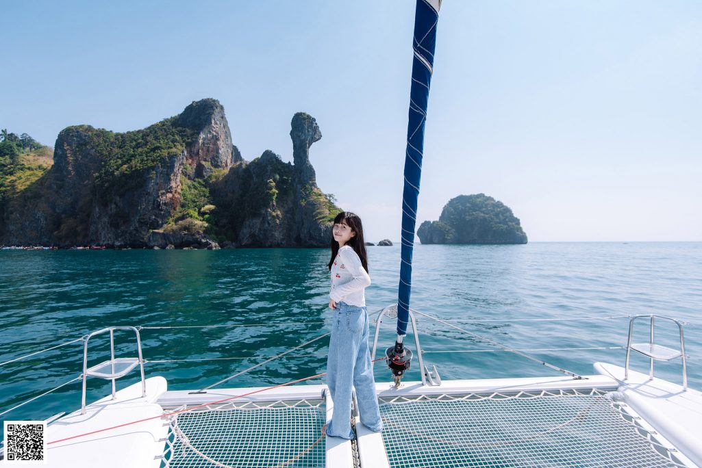 Blue voyage krabi, Blue Voyage กระบี่, Krabi trip, Krabi Yacht photographer, Luxury yacht krabi, Portrait, Travel, Yacht photographer krabi, Yacht trip, กระบี่เที่ยวไหนดี, ช่างภาพ ถ่ายภาพทริปเที่ยวเกาะ กระบี่, ช่างภาพกระบี่, ช่างภาพถ่ายภาพบนเรือ, ช่างภาพเรือยอร์ช กระบี่, ช่างภาพเรือยอร์ชกระบี่, ทริป4เกาะกระบี่, ทริปกระบี่, ทริปล่องเรือกระบี่, ที่ถ่ายรูปสวยๆในกระบี่, บลูโวยาจ, บูล โวยาจ กระบี่, ล่องเรือใบกระบี่, หาช่างภาพถ่ายบนเรือยอร์ชกระบี่, หาช่างภาพถ่ายพรีเวดดิ้งบนเรือ กระบี่, หาช่างภาพถ่ายภาพทริปเที่ยวเกาะกระบี่, หาช่างภาพถ่ายภาพบนเรือ กระบี่, หาช่างภาพถ่ายรูปบนเรือที่กระบี่, หาช่างภาพถ่ายรูปสวยๆบนเรือในกระบี่, หาช่างภาพในกระบี่, หาช่างภาพไปทริปเรือใบกระบี่, หาเรือใบเช่าเหมาลำกระบี่, หาเรือใบเช่าเหมาลำทริปส่วนตัวกระบี่, เกาะปอดะ จ.กระบี่, เกาะพีพี, เที่ยวทะเลกระบี่, เที่ยวเกาะพีพี, เที่ยวเกาะในกระบี่, เรือยอร์ชกระบี่, เรือใบกระบี่, เรือใบเช่าเหมาลำกระบี่, เรือใบเช่าเหมาลำที่กระบี่, เหมาลำเรือใบทริปส่วนตัวกระบี่, ไปเกาะพีพี, ไปเที่ยว ถ่ายรูปบนเรือ ที่กระบี่