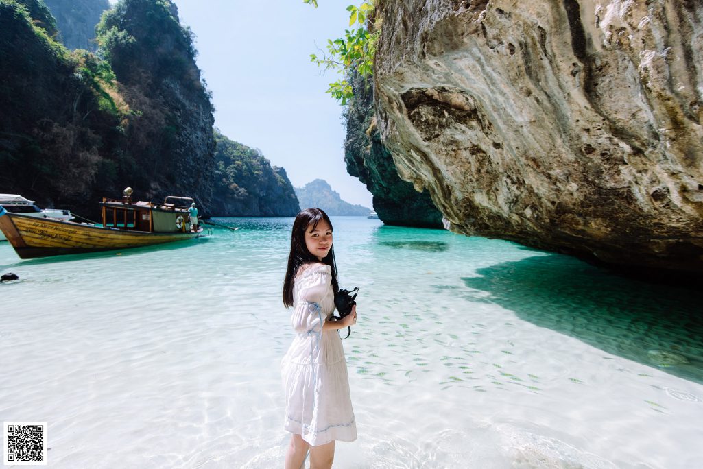 Blue voyage krabi, Blue Voyage กระบี่, Krabi trip, Krabi Yacht photographer, Luxury yacht krabi, Portrait, Travel, Yacht photographer krabi, Yacht trip, กระบี่เที่ยวไหนดี, ช่างภาพ ถ่ายภาพทริปเที่ยวเกาะ กระบี่, ช่างภาพกระบี่, ช่างภาพถ่ายภาพบนเรือ, ช่างภาพเรือยอร์ช กระบี่, ช่างภาพเรือยอร์ชกระบี่, ทริป4เกาะกระบี่, ทริปกระบี่, ทริปล่องเรือกระบี่, ที่ถ่ายรูปสวยๆในกระบี่, บลูโวยาจ, บูล โวยาจ กระบี่, ล่องเรือใบกระบี่, หาช่างภาพถ่ายบนเรือยอร์ชกระบี่, หาช่างภาพถ่ายพรีเวดดิ้งบนเรือ กระบี่, หาช่างภาพถ่ายภาพทริปเที่ยวเกาะกระบี่, หาช่างภาพถ่ายภาพบนเรือ กระบี่, หาช่างภาพถ่ายรูปบนเรือที่กระบี่, หาช่างภาพถ่ายรูปสวยๆบนเรือในกระบี่, หาช่างภาพในกระบี่, หาช่างภาพไปทริปเรือใบกระบี่, หาเรือใบเช่าเหมาลำกระบี่, หาเรือใบเช่าเหมาลำทริปส่วนตัวกระบี่, เกาะปอดะ จ.กระบี่, เกาะพีพี, เที่ยวทะเลกระบี่, เที่ยวเกาะพีพี, เที่ยวเกาะในกระบี่, เรือยอร์ชกระบี่, เรือใบกระบี่, เรือใบเช่าเหมาลำกระบี่, เรือใบเช่าเหมาลำที่กระบี่, เหมาลำเรือใบทริปส่วนตัวกระบี่, ไปเกาะพีพี, ไปเที่ยว ถ่ายรูปบนเรือ ที่กระบี่