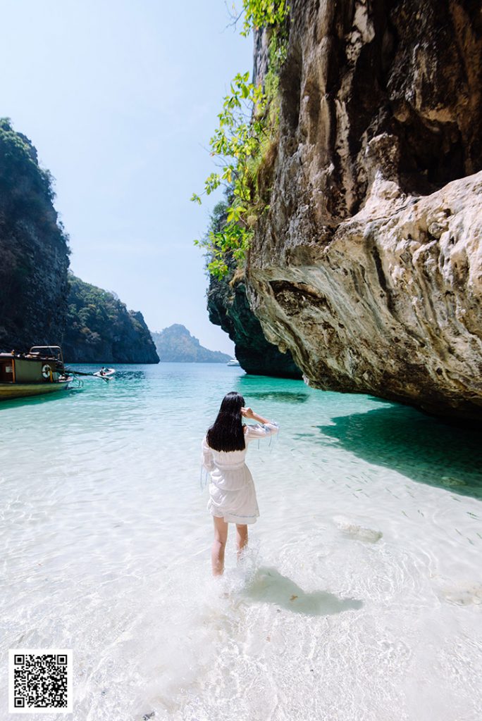 Blue voyage krabi, Blue Voyage กระบี่, Krabi trip, Krabi Yacht photographer, Luxury yacht krabi, Portrait, Travel, Yacht photographer krabi, Yacht trip, กระบี่เที่ยวไหนดี, ช่างภาพ ถ่ายภาพทริปเที่ยวเกาะ กระบี่, ช่างภาพกระบี่, ช่างภาพถ่ายภาพบนเรือ, ช่างภาพเรือยอร์ช กระบี่, ช่างภาพเรือยอร์ชกระบี่, ทริป4เกาะกระบี่, ทริปกระบี่, ทริปล่องเรือกระบี่, ที่ถ่ายรูปสวยๆในกระบี่, บลูโวยาจ, บูล โวยาจ กระบี่, ล่องเรือใบกระบี่, หาช่างภาพถ่ายบนเรือยอร์ชกระบี่, หาช่างภาพถ่ายพรีเวดดิ้งบนเรือ กระบี่, หาช่างภาพถ่ายภาพทริปเที่ยวเกาะกระบี่, หาช่างภาพถ่ายภาพบนเรือ กระบี่, หาช่างภาพถ่ายรูปบนเรือที่กระบี่, หาช่างภาพถ่ายรูปสวยๆบนเรือในกระบี่, หาช่างภาพในกระบี่, หาช่างภาพไปทริปเรือใบกระบี่, หาเรือใบเช่าเหมาลำกระบี่, หาเรือใบเช่าเหมาลำทริปส่วนตัวกระบี่, เกาะปอดะ จ.กระบี่, เกาะพีพี, เที่ยวทะเลกระบี่, เที่ยวเกาะพีพี, เที่ยวเกาะในกระบี่, เรือยอร์ชกระบี่, เรือใบกระบี่, เรือใบเช่าเหมาลำกระบี่, เรือใบเช่าเหมาลำที่กระบี่, เหมาลำเรือใบทริปส่วนตัวกระบี่, ไปเกาะพีพี, ไปเที่ยว ถ่ายรูปบนเรือ ที่กระบี่