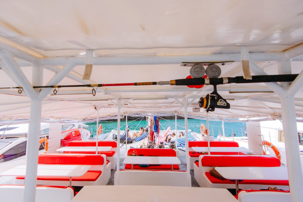เรือใบเช่าเหมาลำภูเก็ต, เช่าเรือยอร์ชภูเก็ต, หาเรือใบภูเก็ต, เรือใบภูเก็ต, เช่าเรือยอร์ชภูเก็ต, หาเรือใบไปทริปภูเก็ต, วันเดย์ทริปภูเก็ต, sailing yacht phuket, Phuket sailing yacht, Phuket Yacht photographer, หาช่างภาพถ่ายภาพบนเรือยอร์ชภูเก็ต, ช่างภาพเรือยอร์ชภูเก็ต, ช่างภาพเรือยอร์ชกระบี่