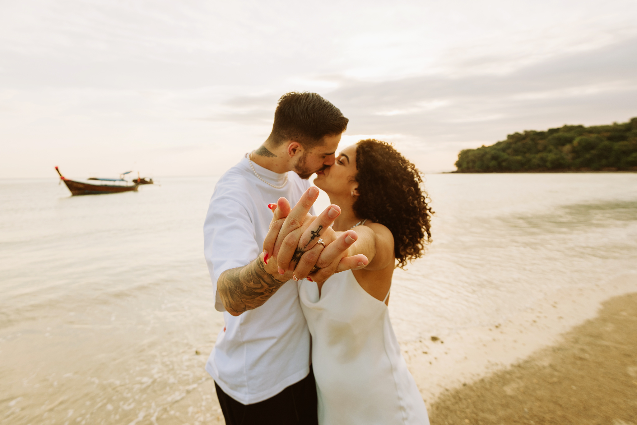 Krabi surprise proposal photographer, Krabi Photographer, Krabi photography, Koh Lanta photographer, Koh Lanta photography