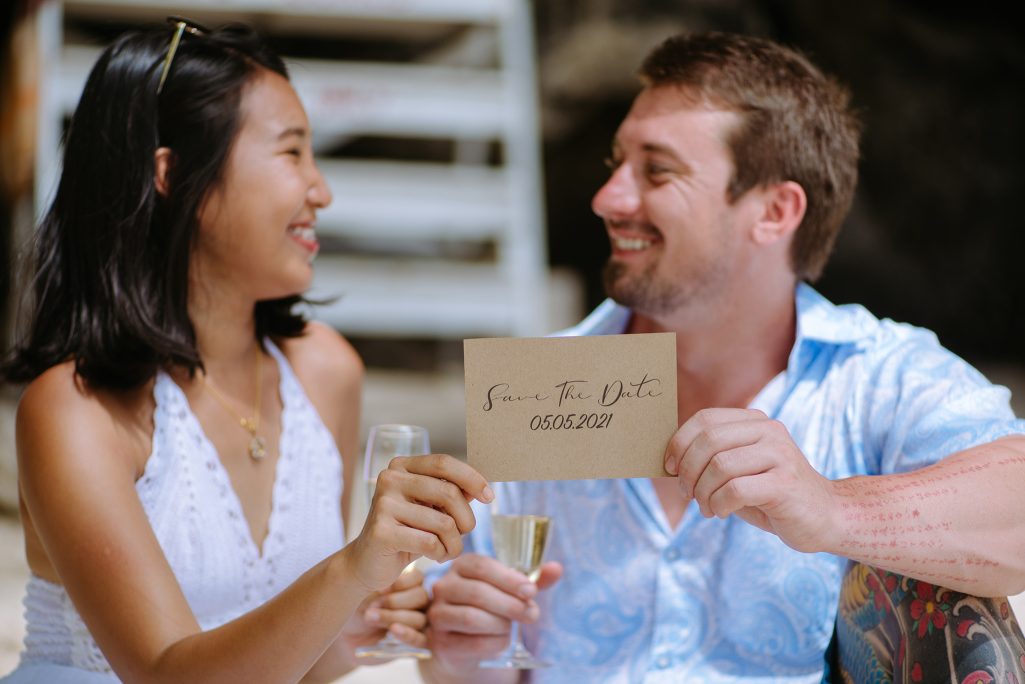 Krabi surprise proposal photographer, Krabi surprise proposal photography, Krabi surprise proposal photo at Hong island Krabi, Krabi surprise proposal planner, Krabi wedding planner, Krabi wedding decoration, Romantic on the beach at Krabi