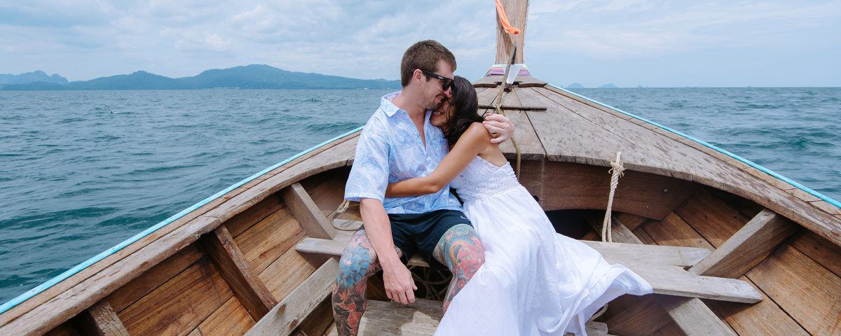 Krabi surprise proposal photographer, Krabi surprise proposal photography, Krabi surprise proposal photo at Hong island Krabi, Krabi surprise proposal planner, Krabi wedding planner, Krabi wedding decoration, Romantic on the beach at Krabi, Krabi photo travel, Krabi longtail boat, Krabi longtail boat for trip, Krabi beautiful island