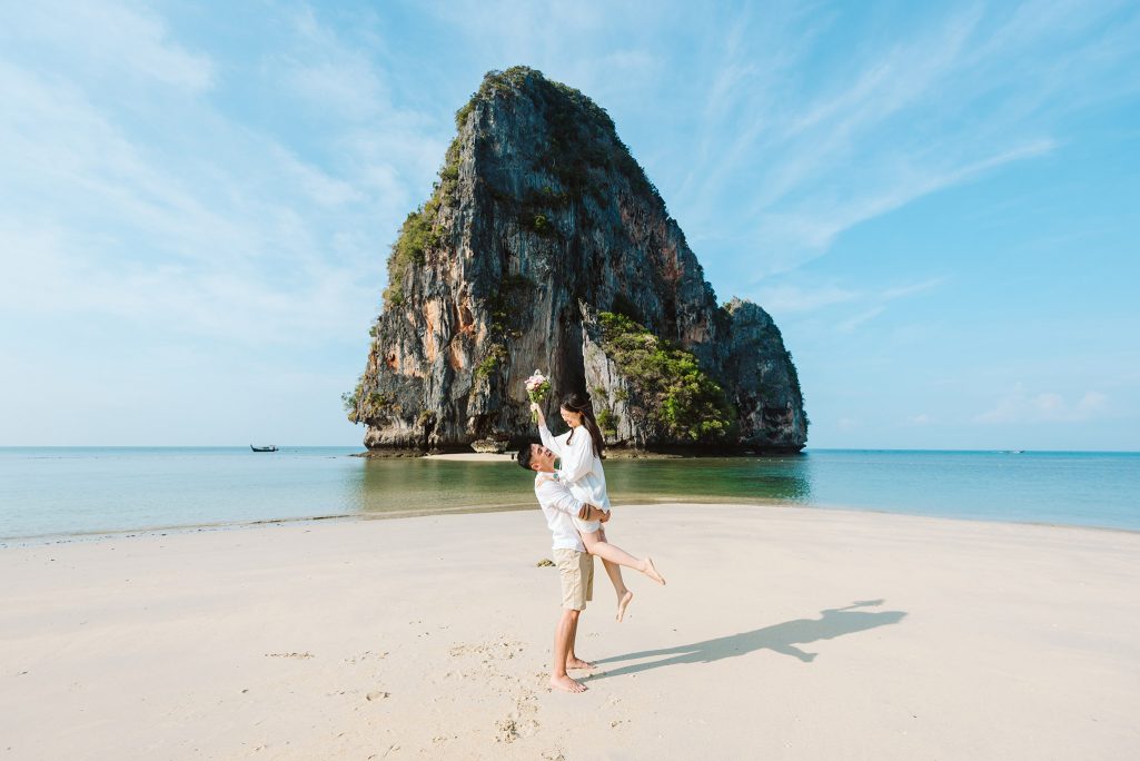 Krabi Long tail boat, Krabi Long tail boat photographer, Krabi Long tail boat photography, Krabi honeymoon photographer, Krabi honeymoon photography, Krabi proposal photographer, Krabi surprise proposal photographer
