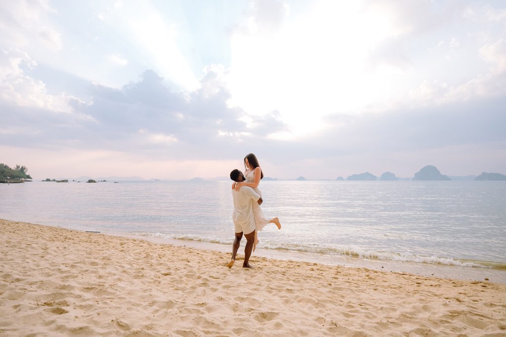 Couple, Couple photo shoot, Tub Kaek beach, Couple photography, Couple photographer, Krabi couple photo shoot