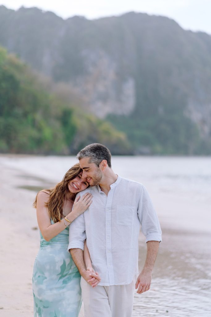 Couple, Couple photo shoot, Tub Kaek beach, Couple photography, Couple photographer, Krabi couple photo shoot