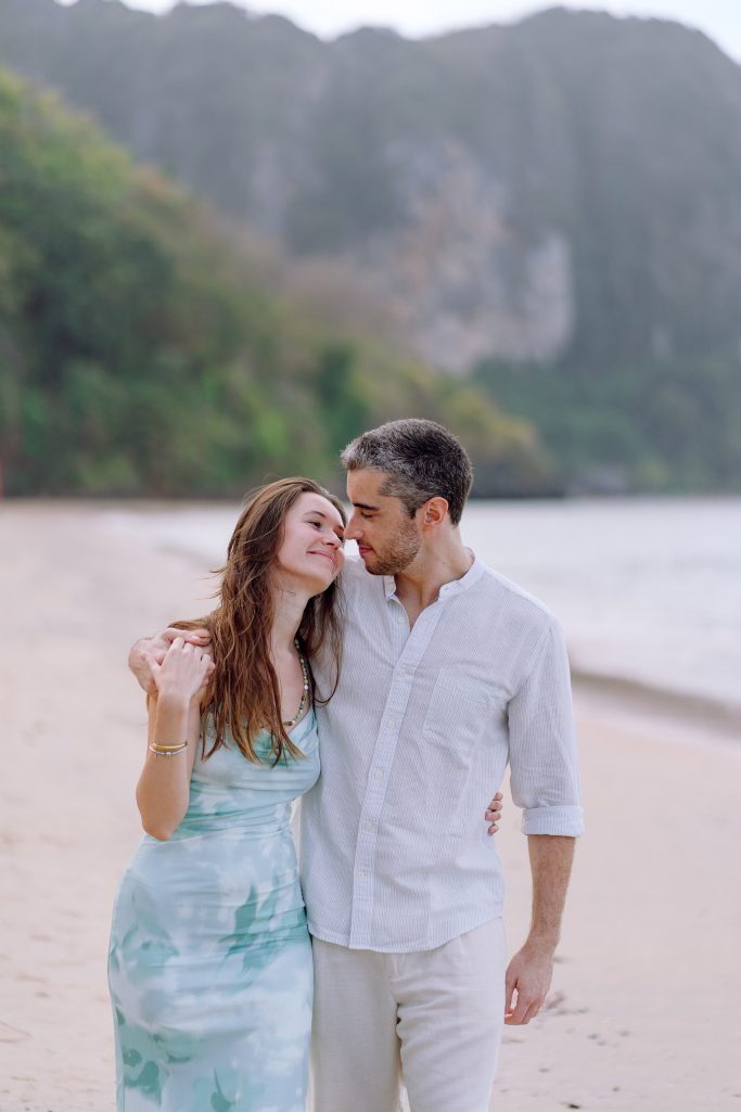 Couple, Couple photo shoot, Tub Kaek beach, Couple photography, Couple photographer, Krabi couple photo shoot