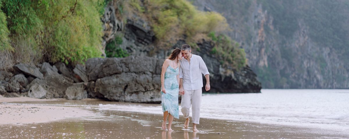 Couple, Couple photo shoot, Tub Kaek beach, Couple photography, Couple photographer, Krabi couple photo shoot