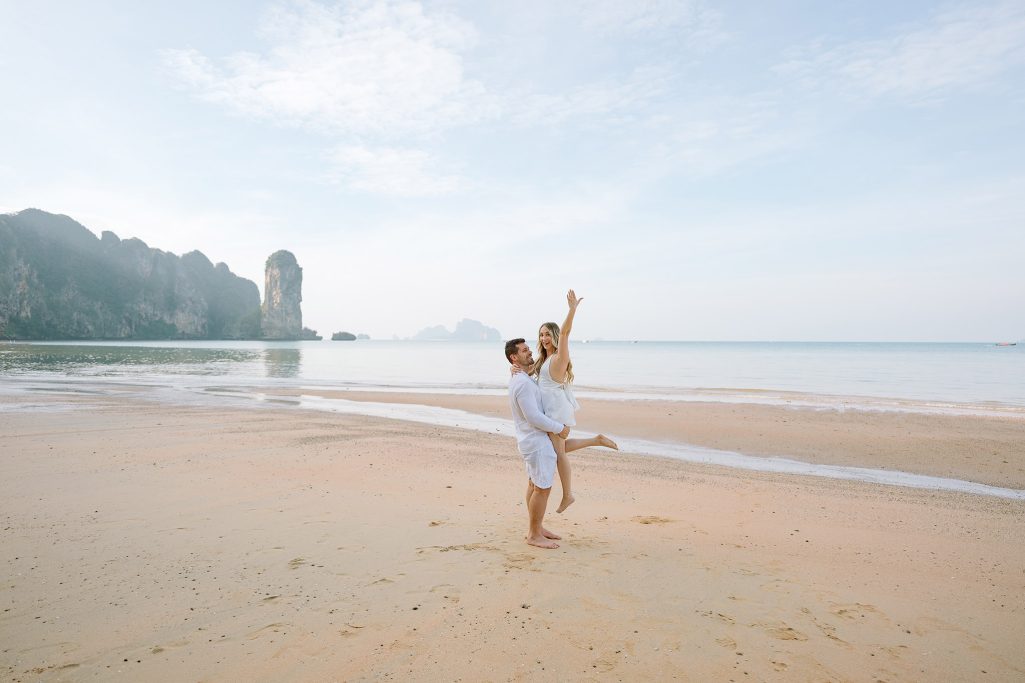 Couple, Couple photo shoot, Tub Kaek beach, Couple photography, Couple photographer, Krabi couple photo shoot