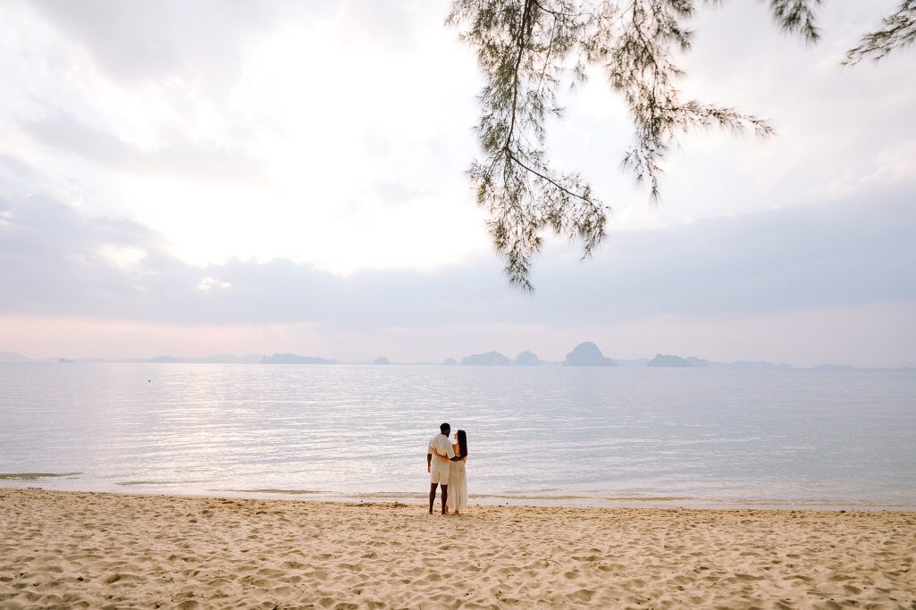 Couple, Couple photo shoot, Tub Kaek beach, Couple photography, Couple photographer, Krabi couple photo shoot