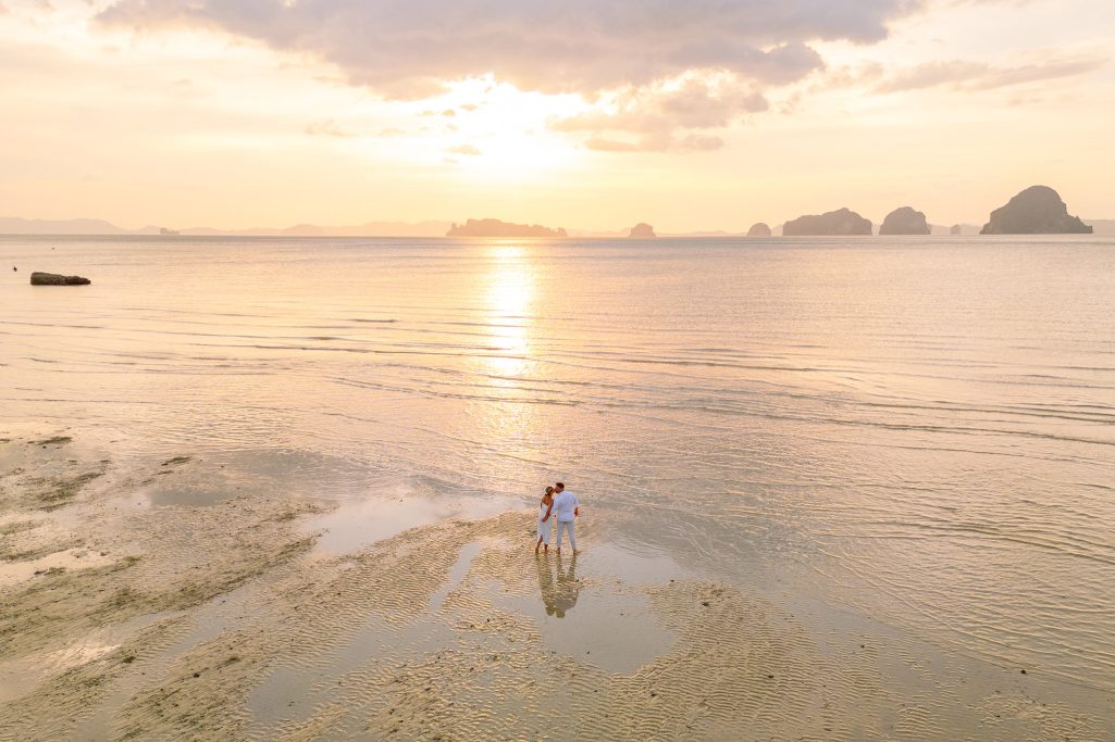 Couple, Couple photo shoot, Tub Kaek beach, Couple photography, Couple photographer, Krabi couple photo shoot