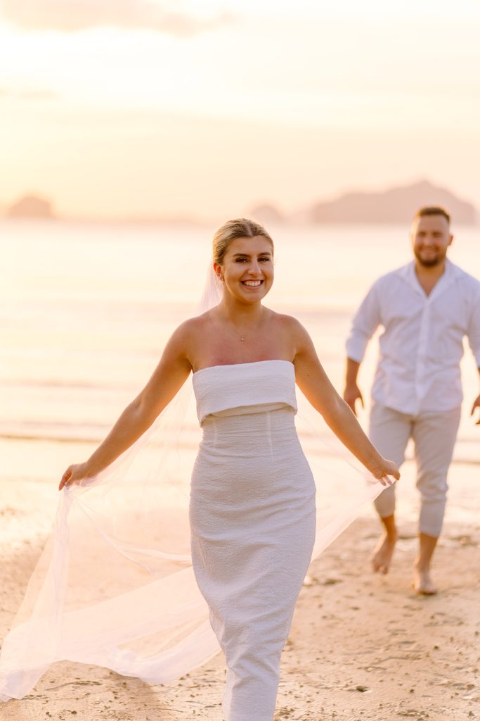 Couple, Couple photo shoot, Tub Kaek beach, Couple photography, Couple photographer, Krabi couple photo shoot