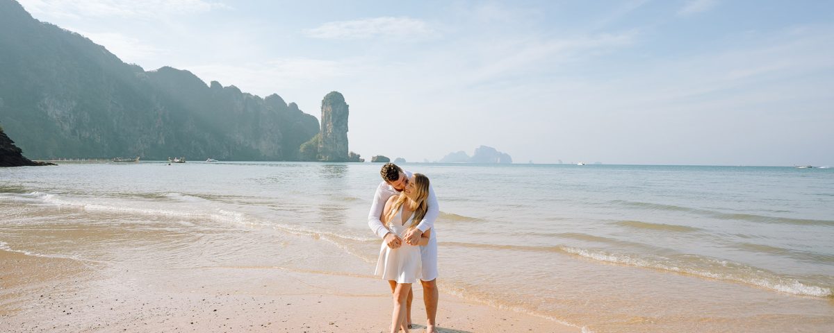 Couple, Couple photo shoot, Tub Kaek beach, Couple photography, Couple photographer, Krabi couple photo shoot