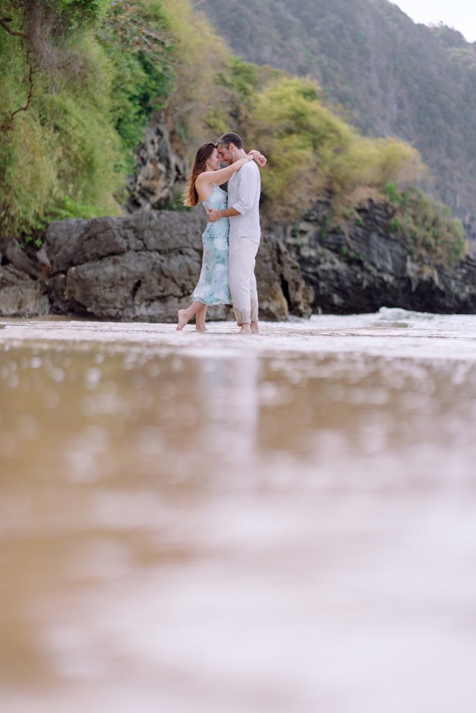 Couple, Couple photo shoot, Tub Kaek beach, Couple photography, Couple photographer, Krabi couple photo shoot