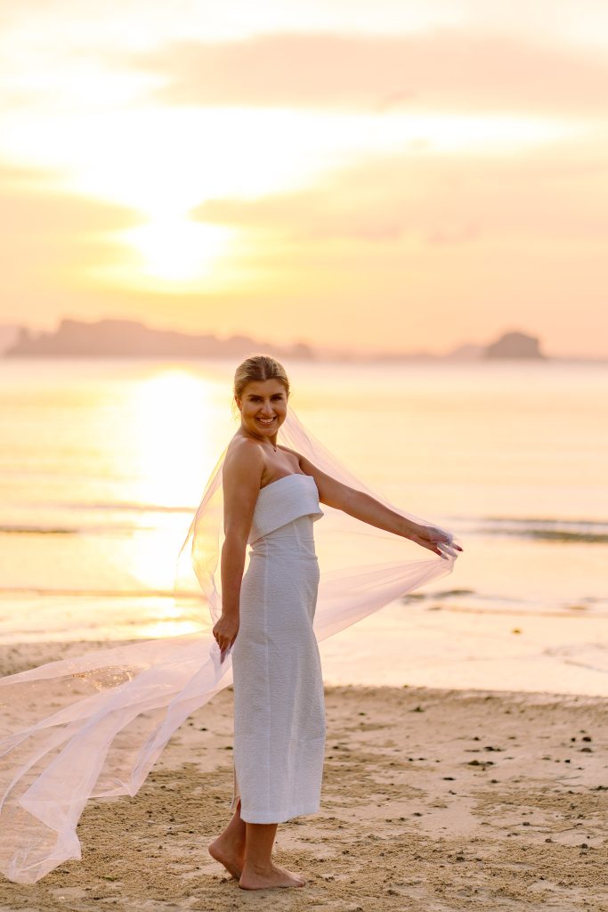 Couple, Couple photo shoot, Tub Kaek beach, Couple photography, Couple photographer, Krabi couple photo shoot