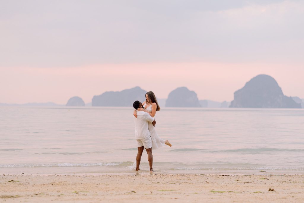 Couple, Couple photo shoot, Tub Kaek beach, Couple photography, Couple photographer, Krabi couple photo shoot