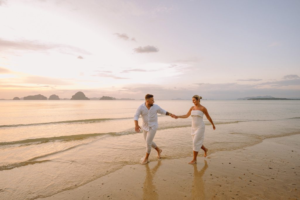 Couple, Couple photo shoot, Tub Kaek beach, Couple photography, Couple photographer, Krabi couple photo shoot