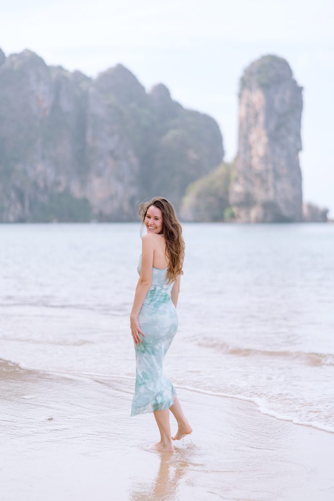 Couple, Couple photo shoot, Tub Kaek beach, Couple photography, Couple photographer, Krabi couple photo shoot