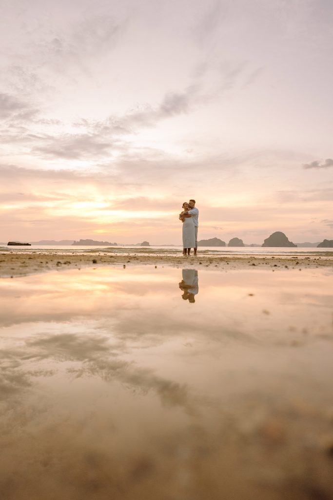 Couple, Couple photo shoot, Tub Kaek beach, Couple photography, Couple photographer, Krabi couple photo shoot