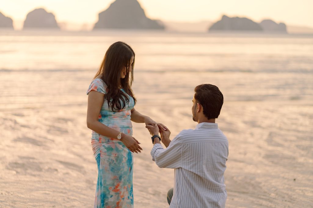 Krabi surprise proposal decoration planner, Krabi Wedding Planner, Krabi wedding, Krabi Wedding Planner, Krabi wedding organizer , Surprise proposal, Krabi surprise proposal photography, proposal decoration, surprise proposal photographer in Krabi