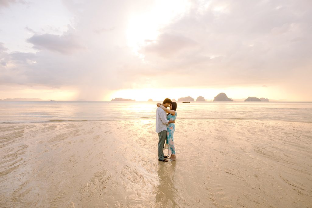 Krabi surprise proposal decoration planner, Krabi Wedding Planner, Krabi wedding, Krabi Wedding Planner, Krabi wedding organizer , Surprise proposal, Krabi surprise proposal photography, proposal decoration, surprise proposal photographer in Krabi