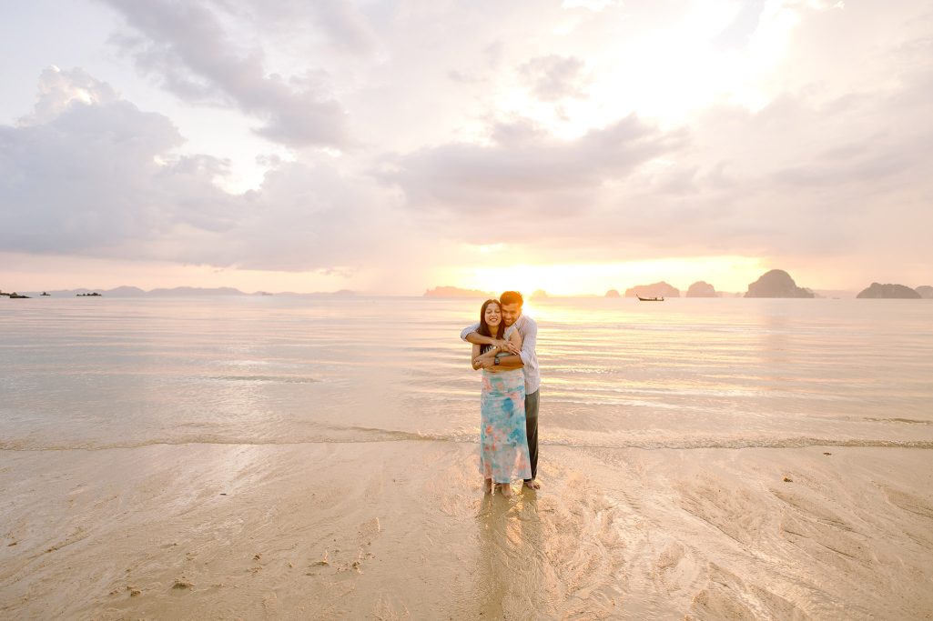 Krabi surprise proposal decoration planner, Krabi Wedding Planner, Krabi wedding, Krabi Wedding Planner, Krabi wedding organizer , Surprise proposal, Krabi surprise proposal photography, proposal decoration, surprise proposal photographer in Krabi