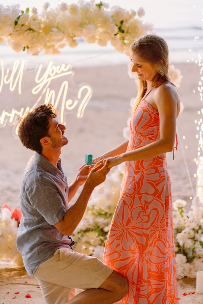 Krabi surprise proposal decoration planner, Krabi Wedding Planner, Krabi wedding, Krabi Wedding Planner, Krabi wedding organizer , Surprise proposal, Krabi surprise proposal photography, proposal decoration, surprise proposal photographer in Krabi