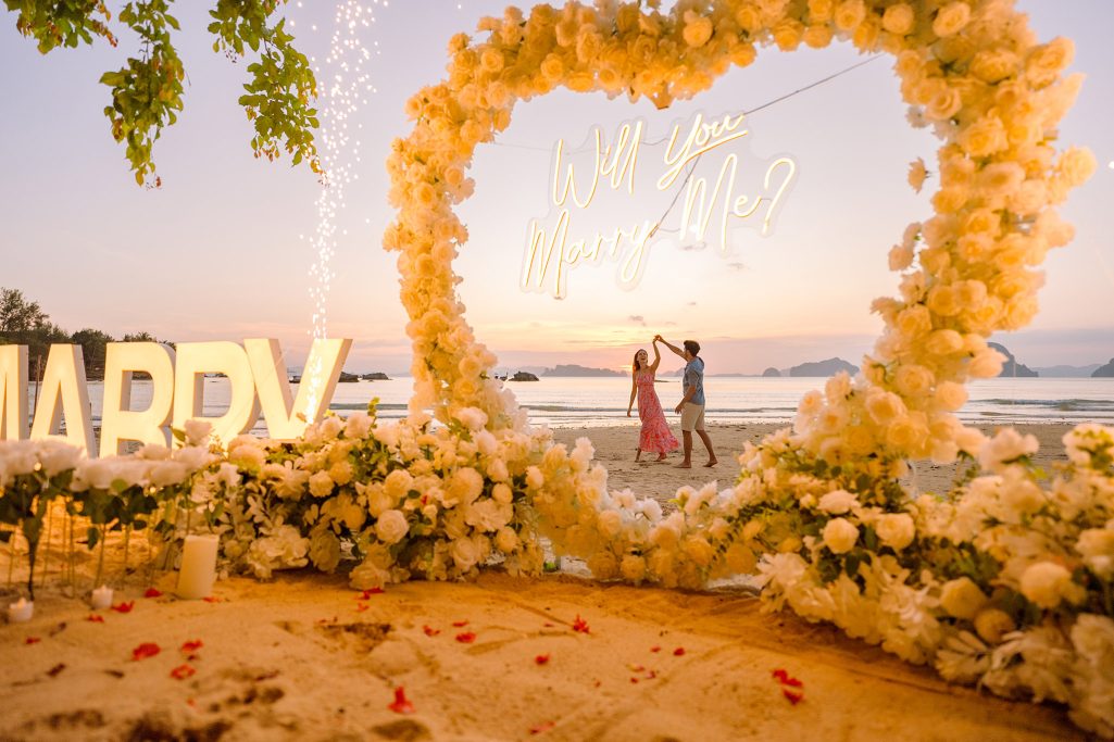 Krabi surprise proposal decoration planner, Krabi Wedding Planner, Krabi wedding, Krabi Wedding Planner, Krabi wedding organizer , Surprise proposal, Krabi surprise proposal photography, proposal decoration, surprise proposal photographer in Krabi