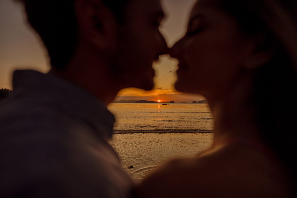 Krabi surprise proposal decoration planner, Krabi Wedding Planner, Krabi wedding, Krabi Wedding Planner, Krabi wedding organizer , Surprise proposal, Krabi surprise proposal photography, proposal decoration, surprise proposal photographer in Krabi