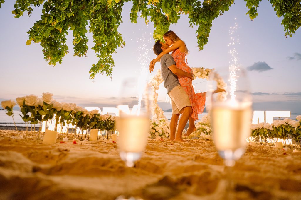 Krabi surprise proposal decoration planner, Krabi Wedding Planner, Krabi wedding, Krabi Wedding Planner, Krabi wedding organizer , Surprise proposal, Krabi surprise proposal photography, proposal decoration, surprise proposal photographer in Krabi