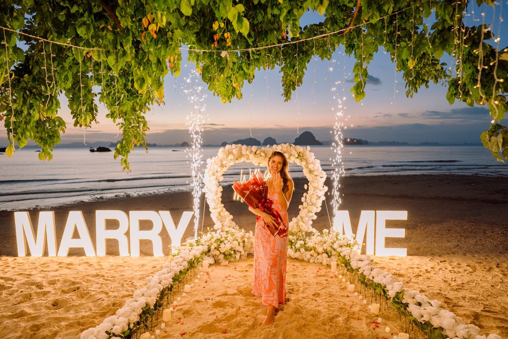 Krabi surprise proposal decoration planner, Krabi Wedding Planner, Krabi wedding, Krabi Wedding Planner, Krabi wedding organizer , Surprise proposal, Krabi surprise proposal photography, proposal decoration, surprise proposal photographer in Krabi