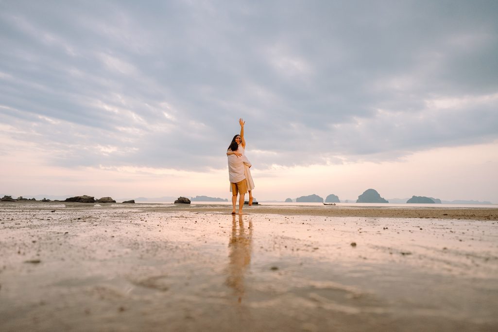 Krabi surprise proposal decoration planner, Krabi Wedding Planner, Krabi wedding, Krabi Wedding Planner, Krabi wedding organizer , Surprise proposal, Krabi surprise proposal photography, proposal decoration, surprise proposal photographer in Krabi